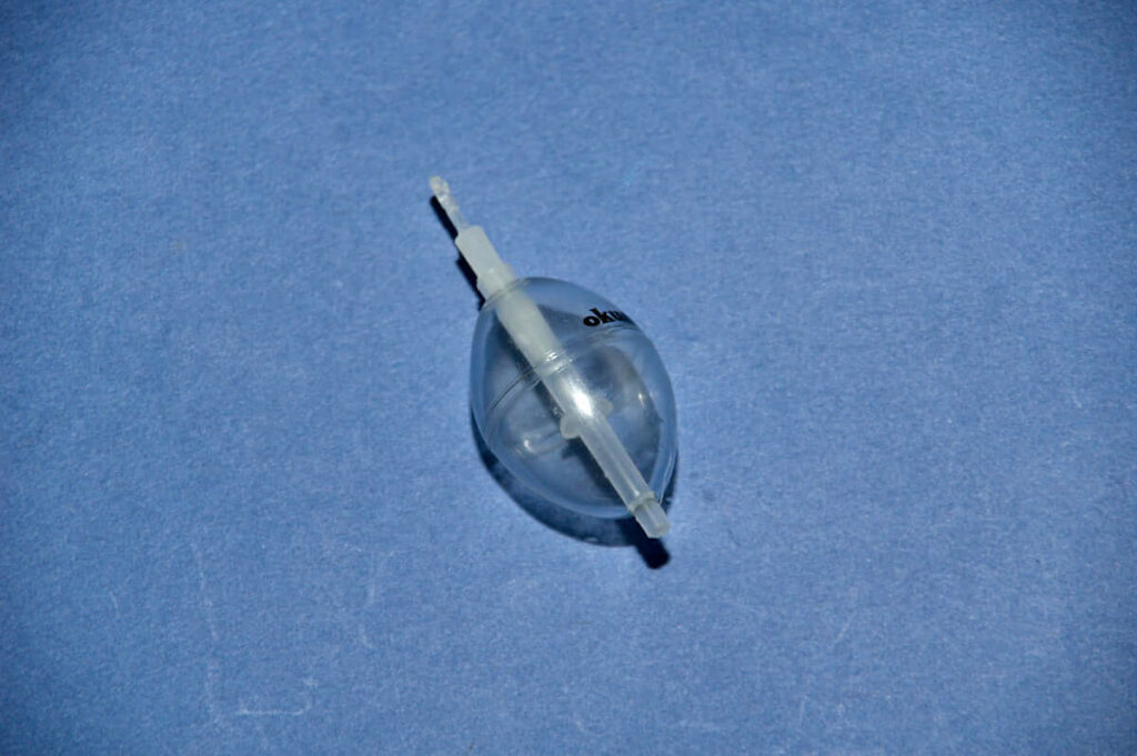 Oval bubble float